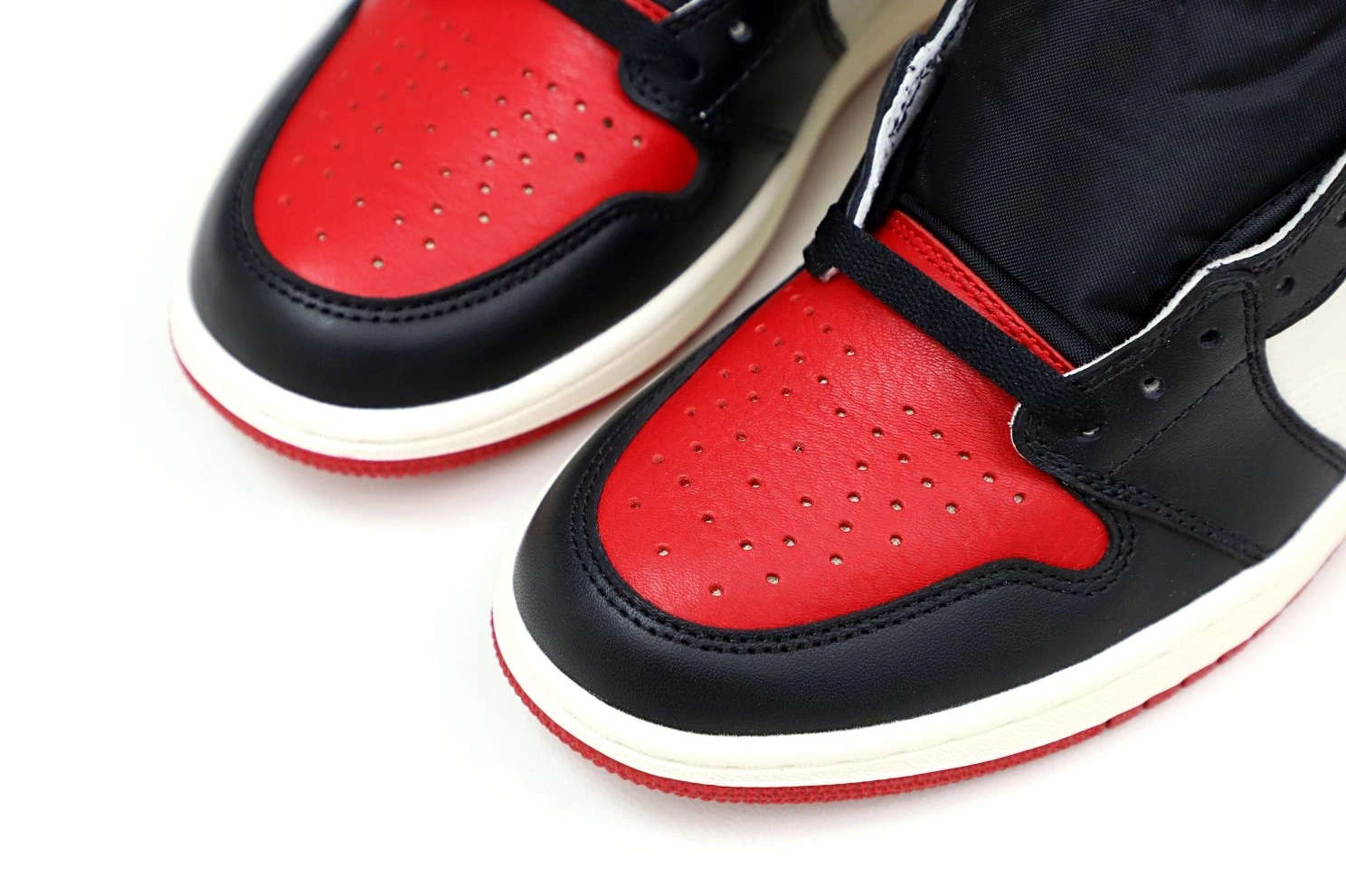 'BRED AIR OG RETRO HIGH 1 TOE' JORDAN 0928